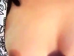Stacked amateur wife puts her sweet lips to work on a dick